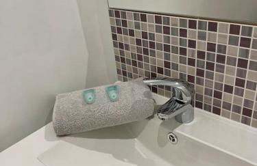 * Cosy & Netflix Proche Centre * - Foto 13