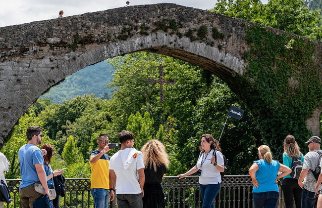 Passeio aos Lagos de Covadonga, Cangas de Onís e Lastres saindo de Oviedo - Foto 13