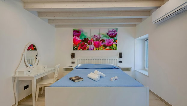 Tulipano Apt - Palazzo Palermo 1817 A/c, 2br, Sleeps 4 - Foto 4, Zimmer