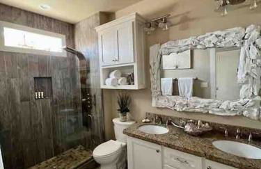 Fun-filled Luxury Beach Vacation Experience - Family Friendly Quiet Cul De Sac! - Foto 16