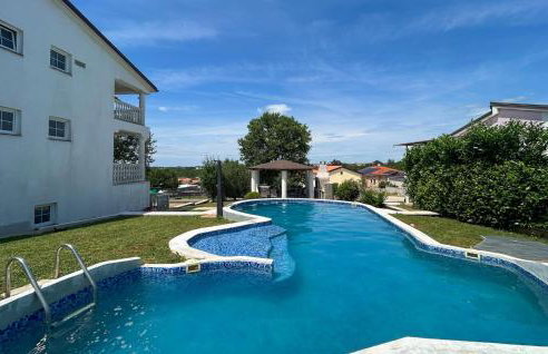 Stunning Home In Porec - Photo 2