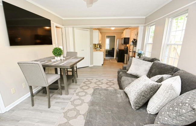 3 Blocks From Nd 3 Bedroom 2 Bath Home 1815 - Foto 5