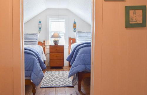 15556 - Walk to Skaket Beach or Bike to Rail Trail w Outdoor Shower SUP Board Ping Pong Table - Foto 21