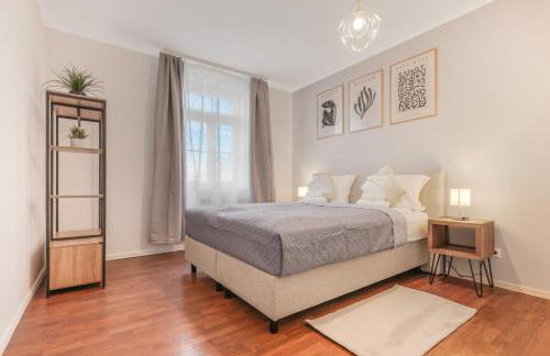 cruwzo I Modern Centrally Located Apartment with Parking Modern Centrally Located Apartment with Parking - Photo 6