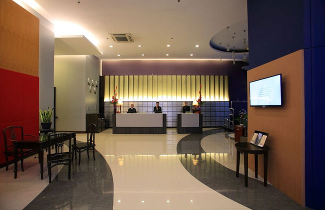 The Malayan Plaza - Foto 3