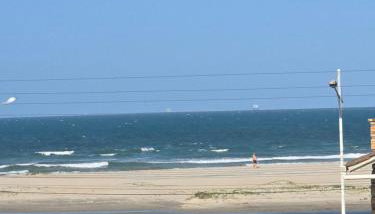 Ótimo apartamento com ampla sacada e vista pro mar - Foto 5