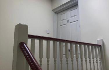 Stylish Flat in Queens Park with Private Parking, Central London Access - Foto 7