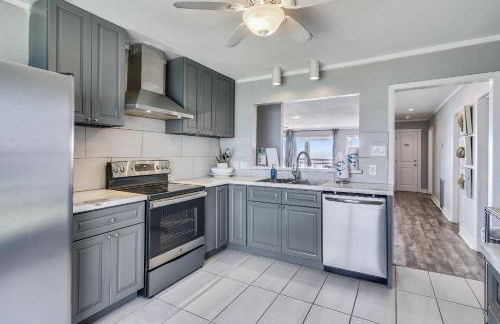 Bermuda Beachfront by Ryson Vacation Rentals - Photo 19