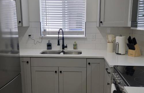 Cozy Cottage near USU - Photo 12