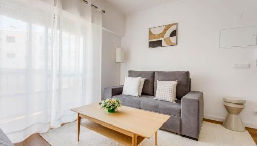 GuestReady - Cosy living in Cascais - Photo 2