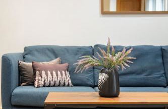 London Eye ,split level and private patio,sleeps 6 - Foto 3