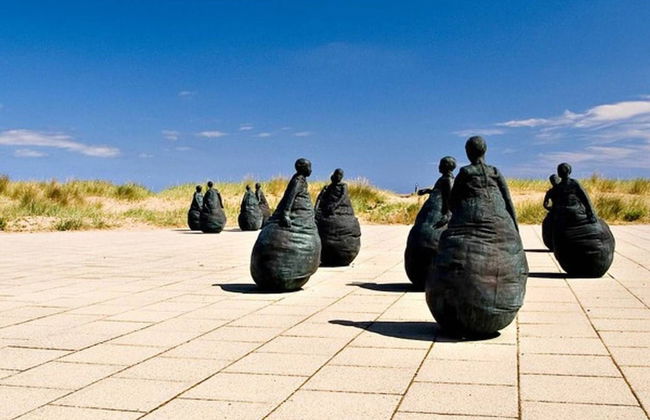 South Shield's Emerald 2 Bed Apartment - Photo 24