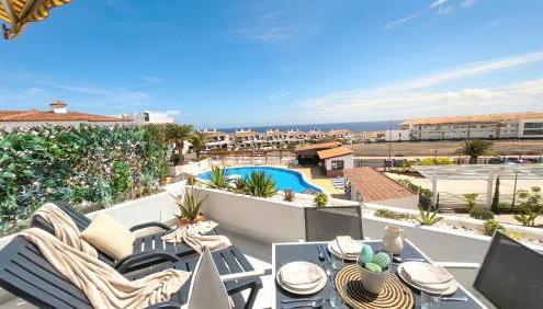 Soleggiato attico vista mare e piscina SC768 - Foto 4