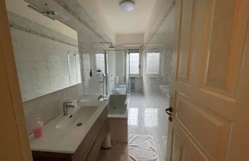 Daniela; vacanza e/o lavoro - Foto 11