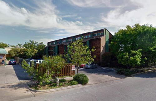 Barton Hills Condominiums - Foto 20