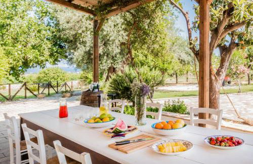 Authentic Sicilian Charm With Pool, Sea View, Parking & Wifi - Foto 6