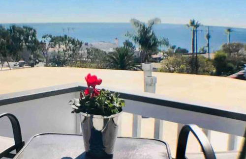 STUNNINGLY PERFECT Beach ALL NEW REMODEL Galore - Foto 50