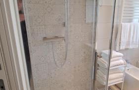 Lucy's apartment - Photo 2