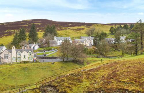 Winlocke Cottage - Photo 18