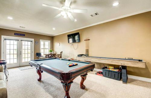 Lakefront Sparta Retreat with Dock and Game Room - Foto 3