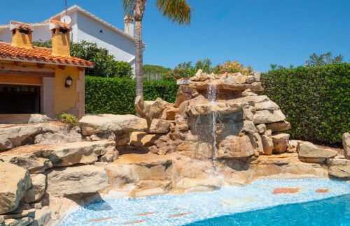 Villa with private pool and tennis court 150 metres from the sea-Villa el Olivo - Photo 4