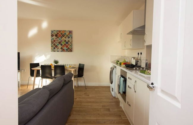 Stayzo Castle Penthouse 17 - A Clean Fresh Modern Apartment With Free Wi-fi - Foto 11