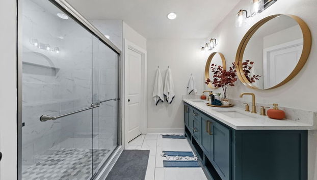 Spacious 6 Bed House Airport Pet Friendly AFB - Foto 5, Quarto