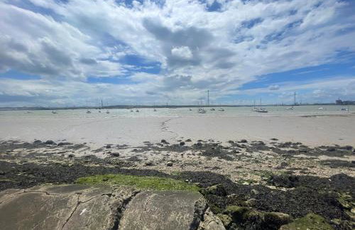 Cosy Flat behind a CreekBeach in Grays - Foto 7