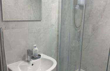 Rest Nest UK House - Foto 13