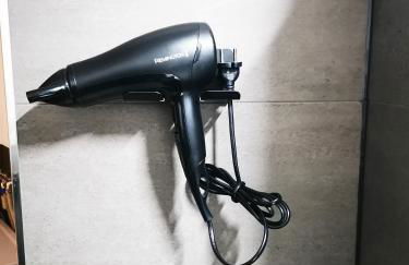 HH 01 by ROCKCHAIR - SUPERHOST Status - Modernes Apartment mit sonnigem Balkon & premium Boxspringbetten in Winterhude - Hamburg Top Geheimtipp - Foto 36