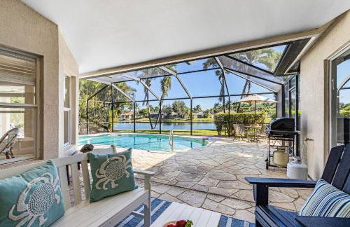 Lazy days and lake views. Beautiful Naples pool home - Foto 31