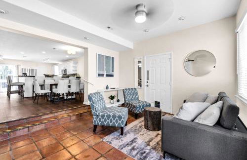 Private Pool - Outdoor Shower - Arcade games - Foto 32