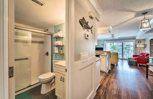 Bright Carolina Beach Condo - Walk to Shore! - Foto 14