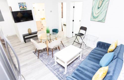 Lux Capitol Hill Vacation Home, In-House Services - Foto 27