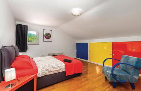 4 Bedroom Gorgeous Home In Jurdani - Photo 44