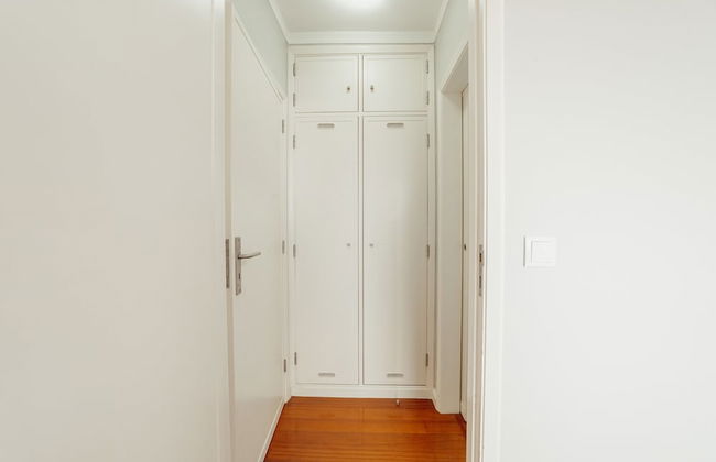 Espinho Seawalk AND Seaview by Vacationy - Foto 11