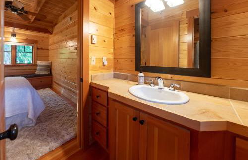 On the River Wooded Bliss Cabin near Loloma - Foto 17