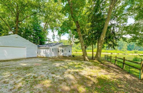 Cozy House on Meadowbrook Lake Serene, Scenic! - Photo 26