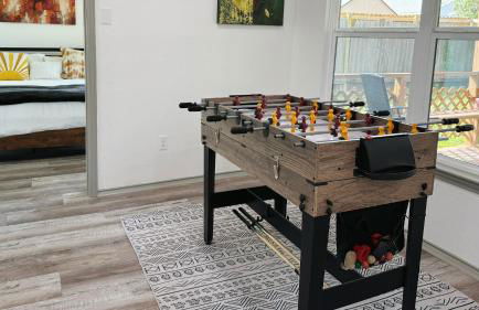 Relax Modern 3BR 2Bath - NW Austin, Sleeps 10 - Photo 10