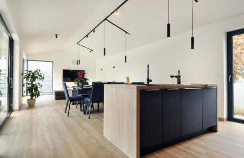 Modern Villa with 4 bedrooms and pool near Pula - Foto 29