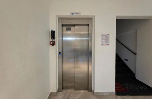 Flat novo e moderno, 4 pessoas ao lado do Paraguai - Foto 8