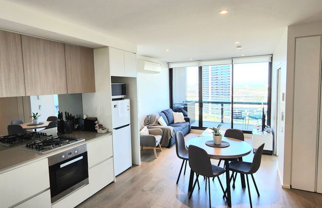 Melbourne Lifestyle Apartments - Best Views on Collins - Photo 76