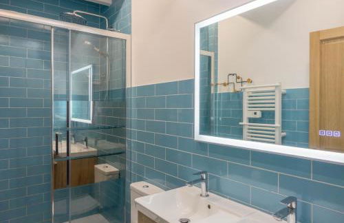 La Maison de Jeanne - Cœur Historique d'Orléans avec parkings privés - classée 3 étoiles - Foto 8