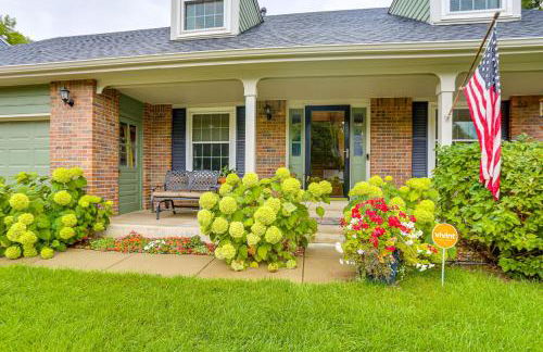 Spacious Family Home with Deck and Yard in Littleton! - Foto 40