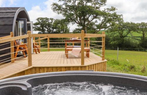 Under Oak Pod - Photo 27