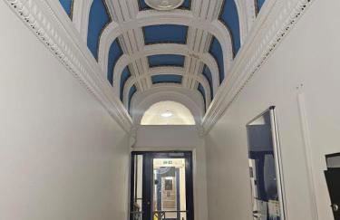 2 Bedroom City Centre Penthouse Loft Apartment - Foto 23