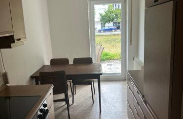 Unterkunft mit guter ÖPNV-Anbindung - Foto 8