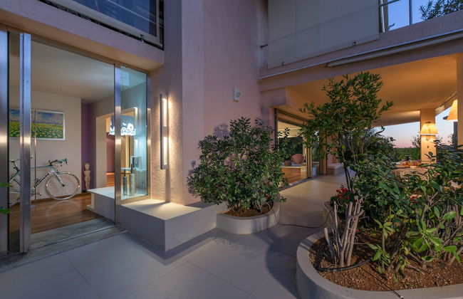 Luxurious Villa Philoxenia - Photo 35