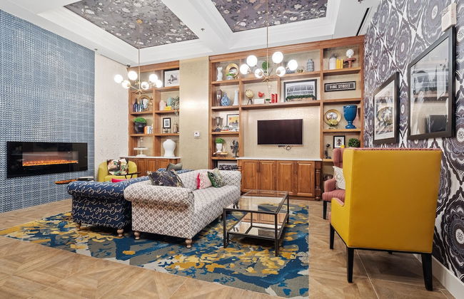 Cincinnati City Club Apartments by Airriva - Photo 11