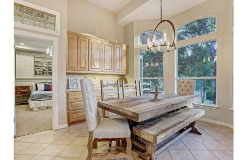 Luxury Lake House w/ Heated Pool & Multiple Spas - Foto 31